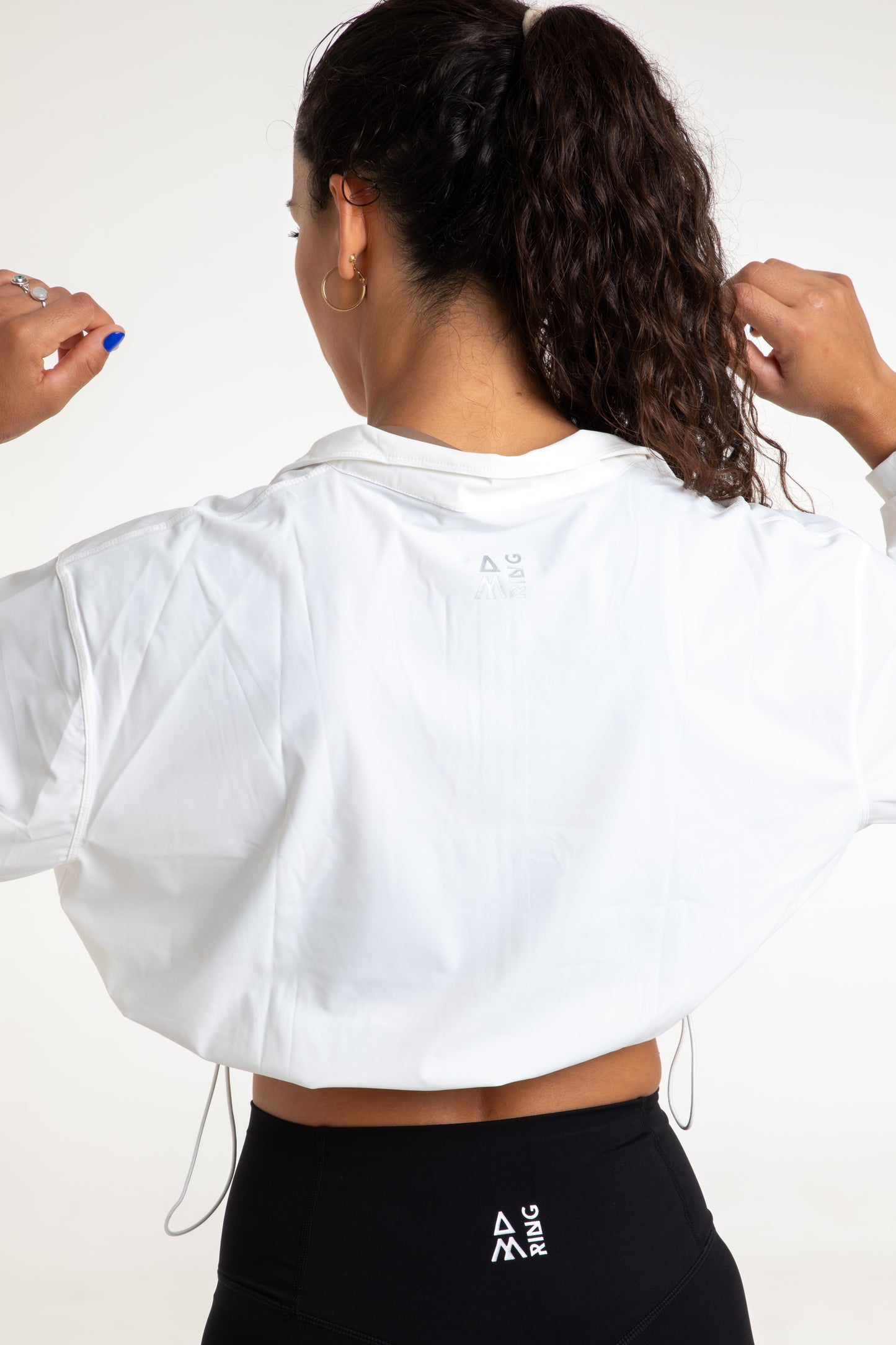 JACKET CROP FINA ELÁSTICA